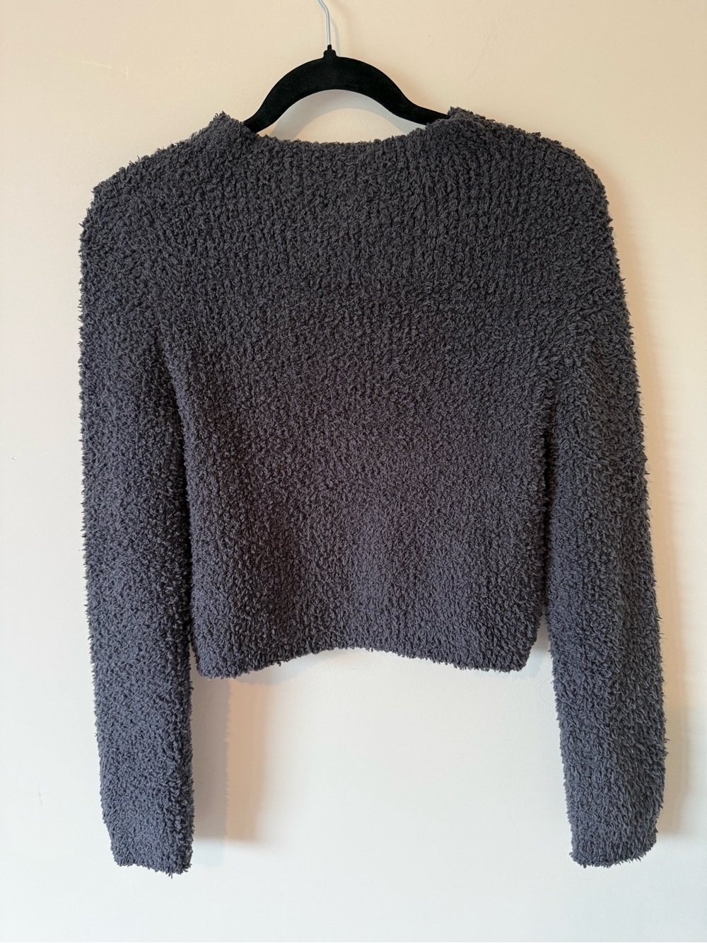 4. | aerie | Cozy Charcoal cropped Crewneck Sweater | M - Picture 5 of 5